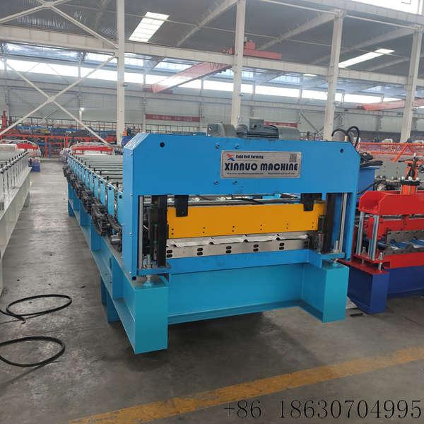 &bull;	Electric Shear 900 trapezoidal roll forming machine by Hebei Xinnuo