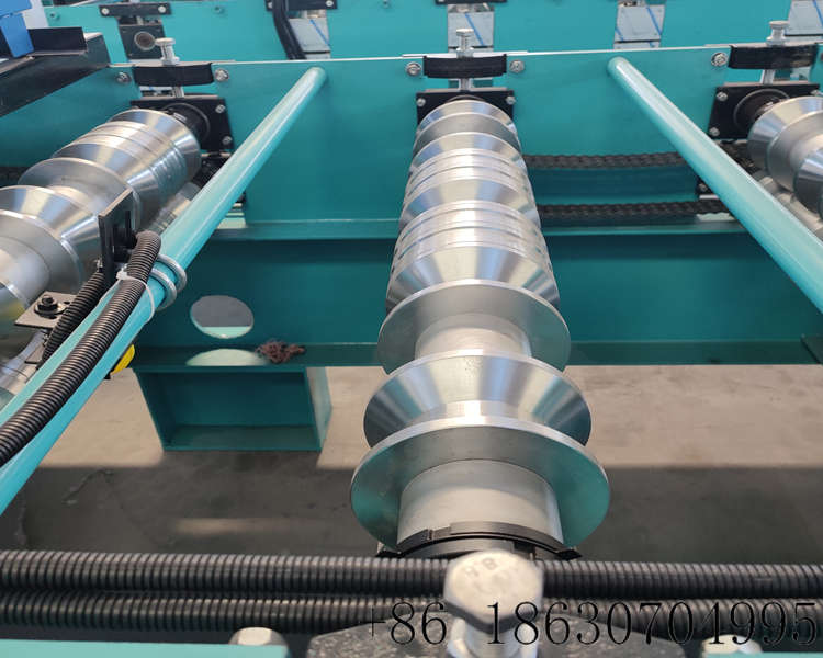 4.PPGI galvanized arc roof panel forming machine equipment