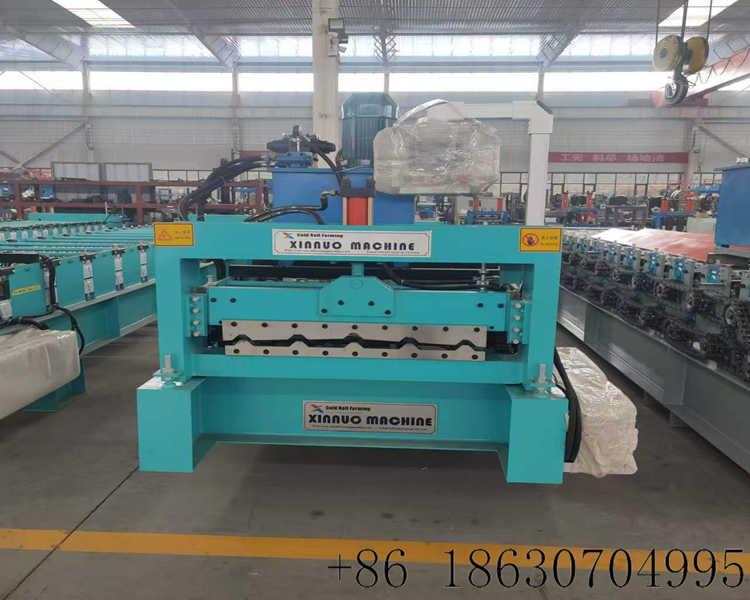 1.Arc metal roof panel roll forming machine Hebei Xinnuo