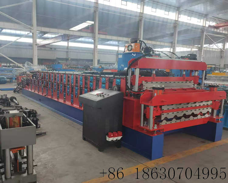 5.Triple layer color steel roof panel roll forming machinery Xinnuo