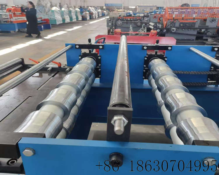 4.Color steel double layer trapezoidal corrugated roll former