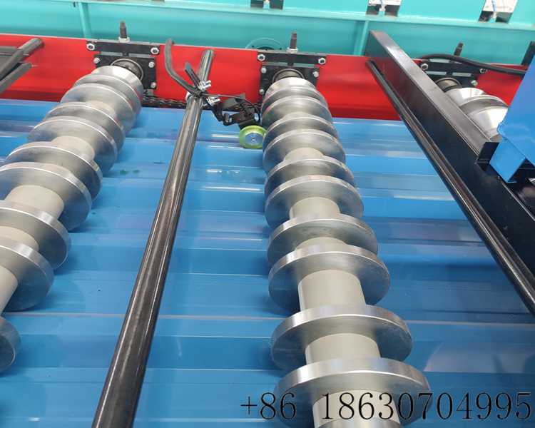 4.Metal roof panel forming equipment 980mm Brazil standard roll former