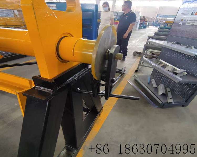 5.Portable Manual Decoiler 10 Ton For Roll Forming Line