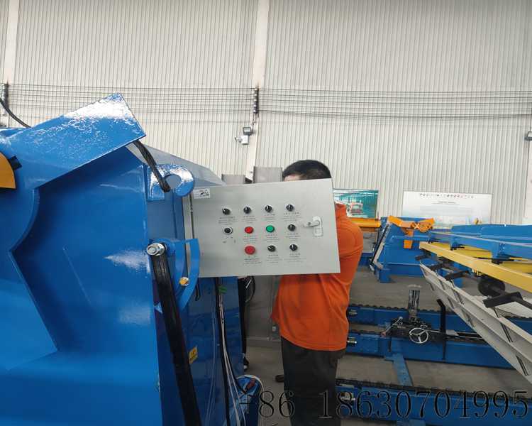 4.Xinnuo Automatic Hydraulic Uncoiler 10 Ton With Feeding Car