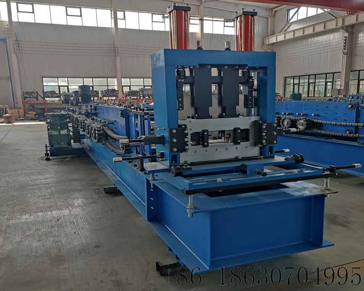 1.Manual Type Change Automatic C Purlin Roll Forming Machine