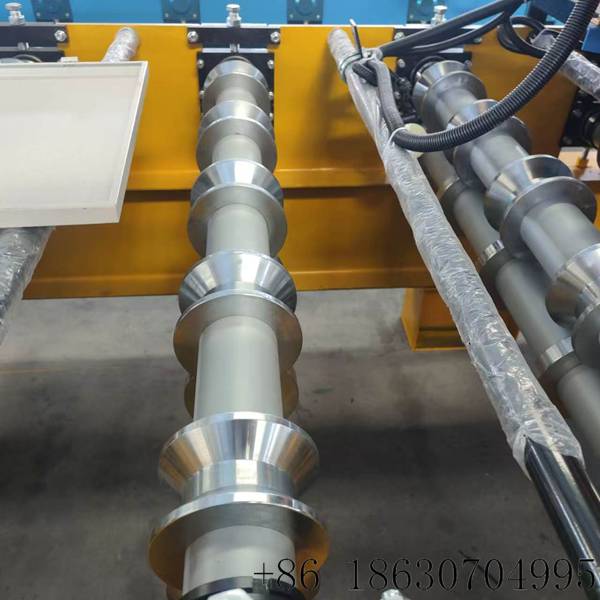 Industrial 855 metal roof panel roll forming machine produced by Xinnuo machinery for Bolivian roofing factory