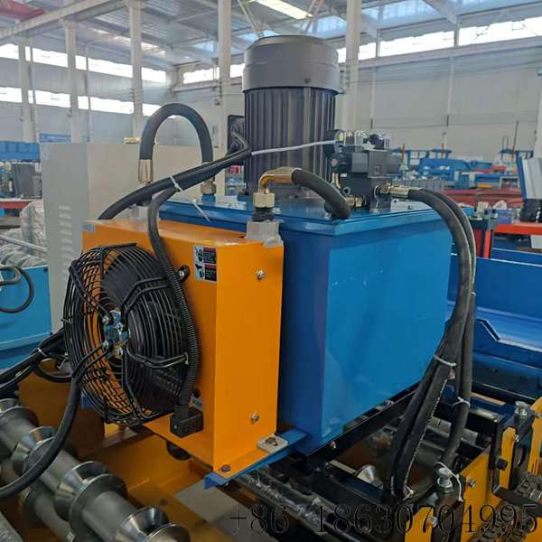 Automatic PLC control 855 trapezoidal roof sheet making machine from Hebei Xinnuo for Bolivia market