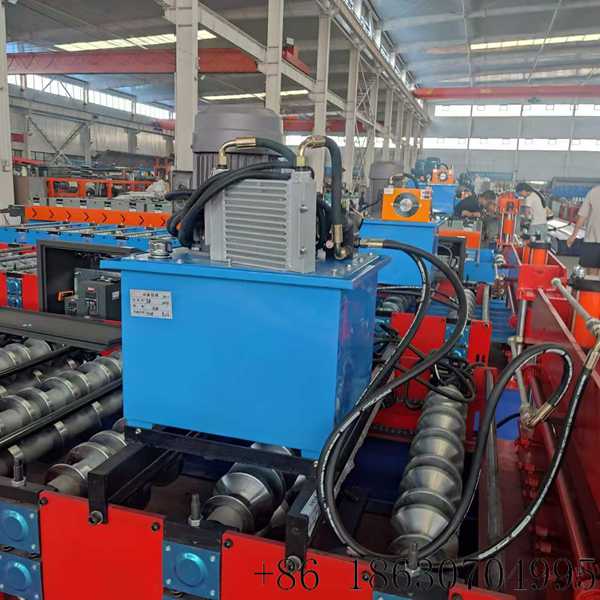 PLC automatic control 980 metal roof roll former produced by Xinnuo for Brazil roofing market