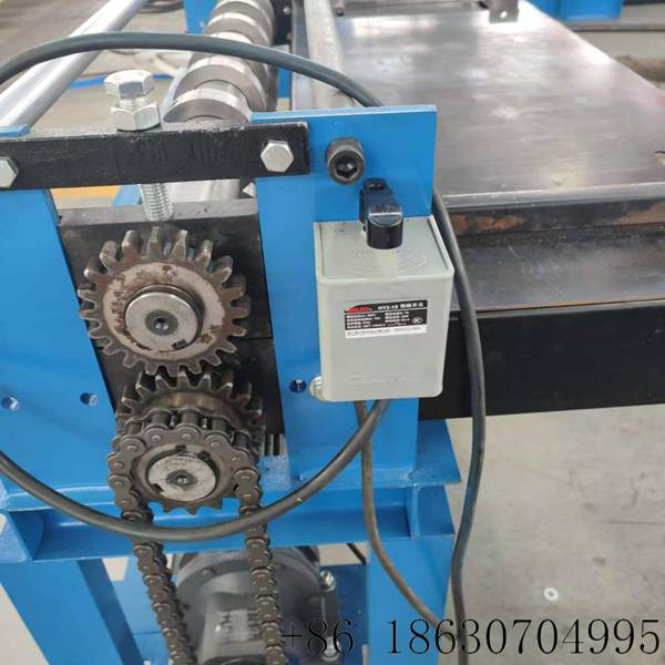 Xinnuo customized simple strip slitting machine, industrial metal sheet divider in production workshop