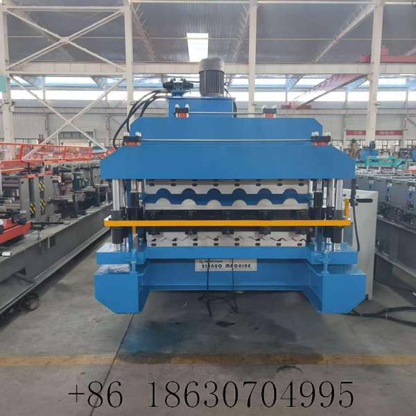 3.Automatic PLC controlled 900+980 roof panel making machine for Argentine construction