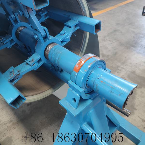 No power manual coil decoiler with friction brake system