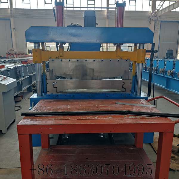 Sound Insulation Panel Forming Machine from Hebei Xinnuo Roll Forming Machinery