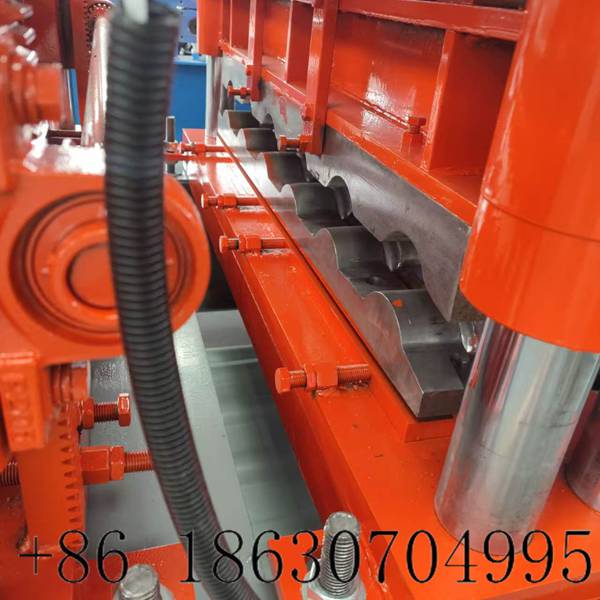 Precision guide post shearing cutting system of 800 glazed tile roll former