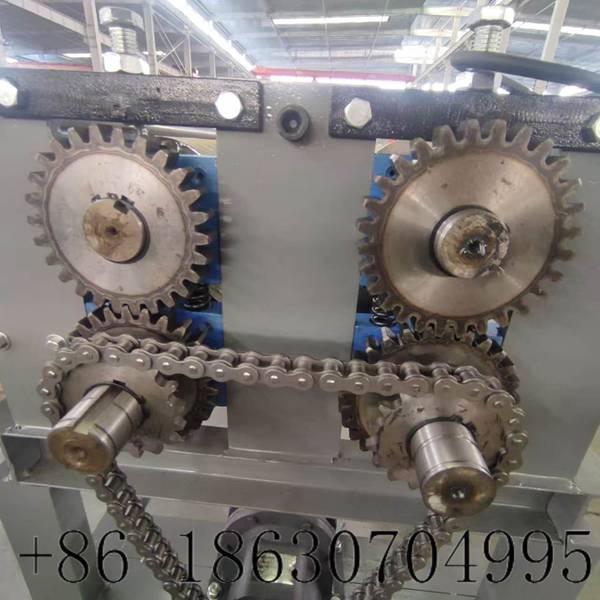 Heavy-duty gears and chains ensuring smooth transmission