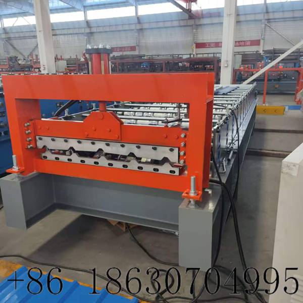 Main body of 840 trapezoidal roof panel making machine