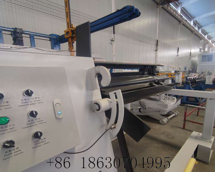 hydraulic decoiler reel mandrel loading trolley structure