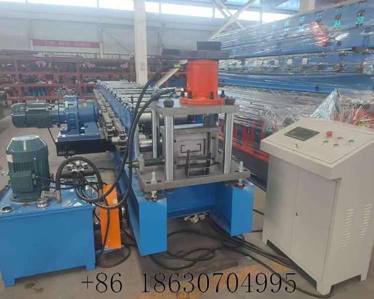 Full overall layout of C purlin roll forming machine