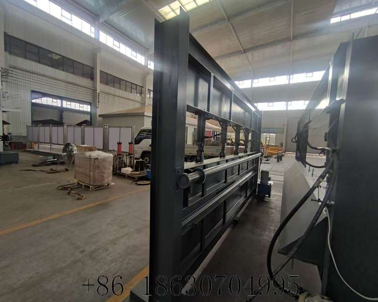 Main body of hydraulic sheet bending machine