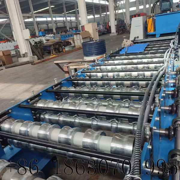Forming rollers of glazed tile equipment