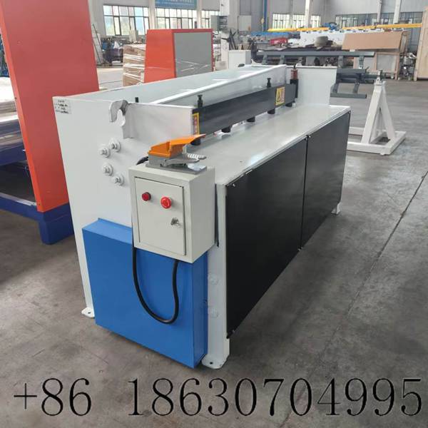 Finished electric sheet metal shearing machine in workshop