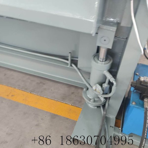 Hardened wear-resistant guide column detail of hydraulic shearing machine precision cutting guiding component