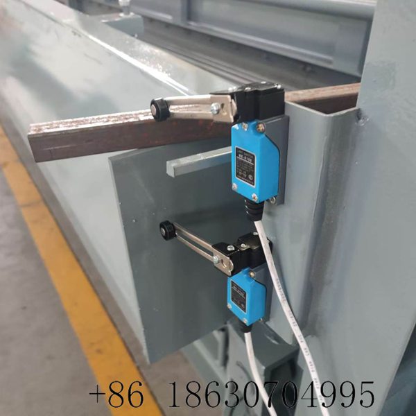 Hydraulic solenoid valve detail of energy-saving hydraulic shearing machine stable hydraulic control component