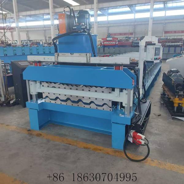 Front view of the double layer TP40 roofing machine