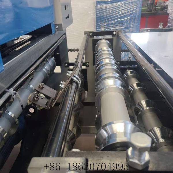 Forming rollers of the 840/900 double layer machine