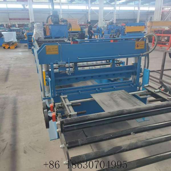 Coil feeding direction of the tile roll forming line