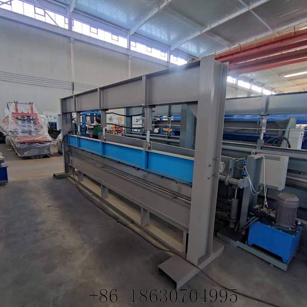 Hydraulic sheet metal bending machine with CNC control for precision 4-meter bending
