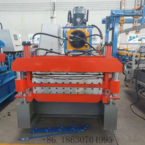 Overall front view of the 840+900 double layer roof panel machine