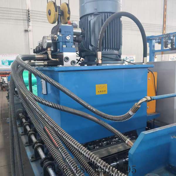 Hydraulic pump station of the 800 glazed roof tile machine