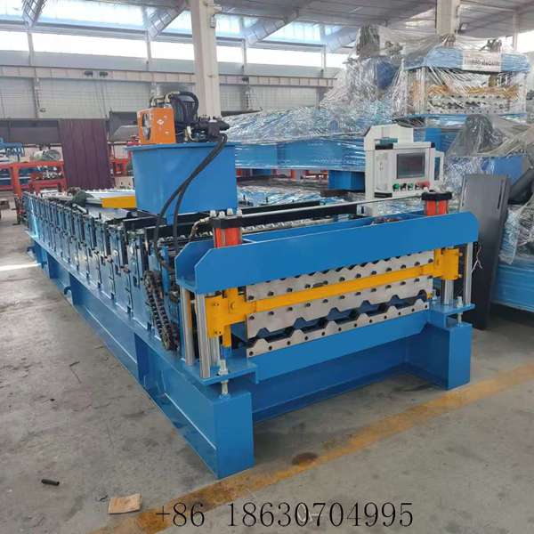 Front view of the 1077 trapezoidal and 1070 circular-arc double-layer roofing sheet roll forming machine