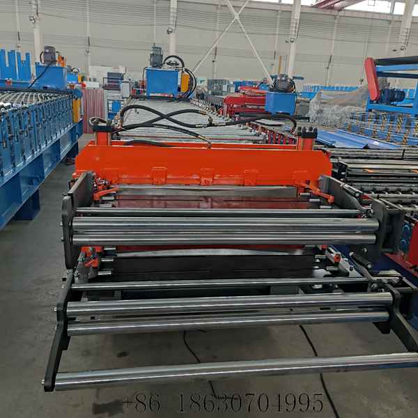 Front shear hydraulic cutting unit of the 840+840 double layer metal roof panel machine