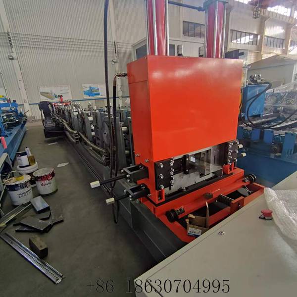Side view of automatic CZ purlin roll forming machine