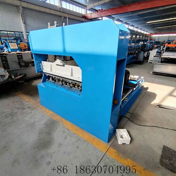 Roof Panel Curving Machine | Horizontal Metal Roof Arching | XN Rollform