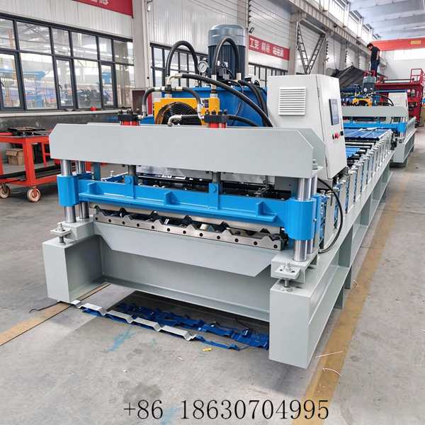1025 Trapezoidal Roof Panel Machine | XN Rollform